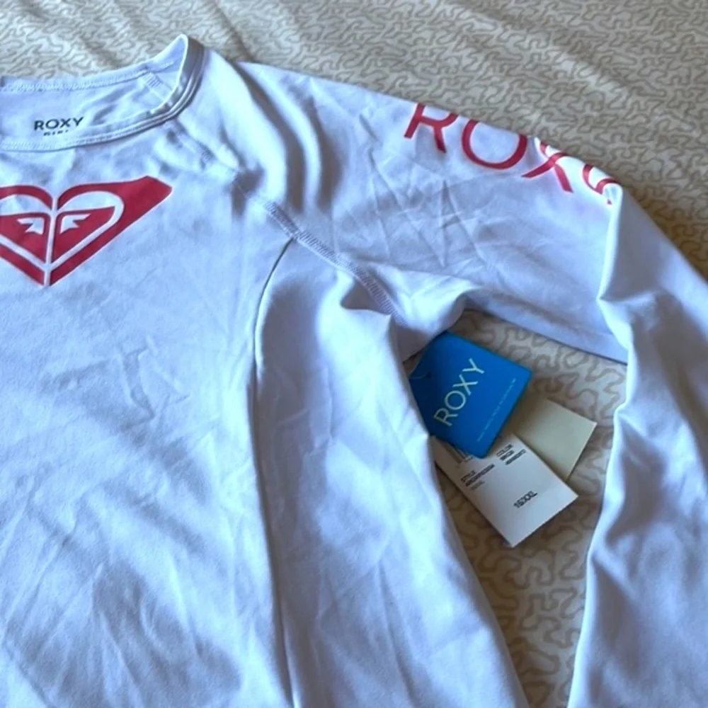 NWT Roxy Girls White Rashguard with Pink Bikini Set that fits size 12/14